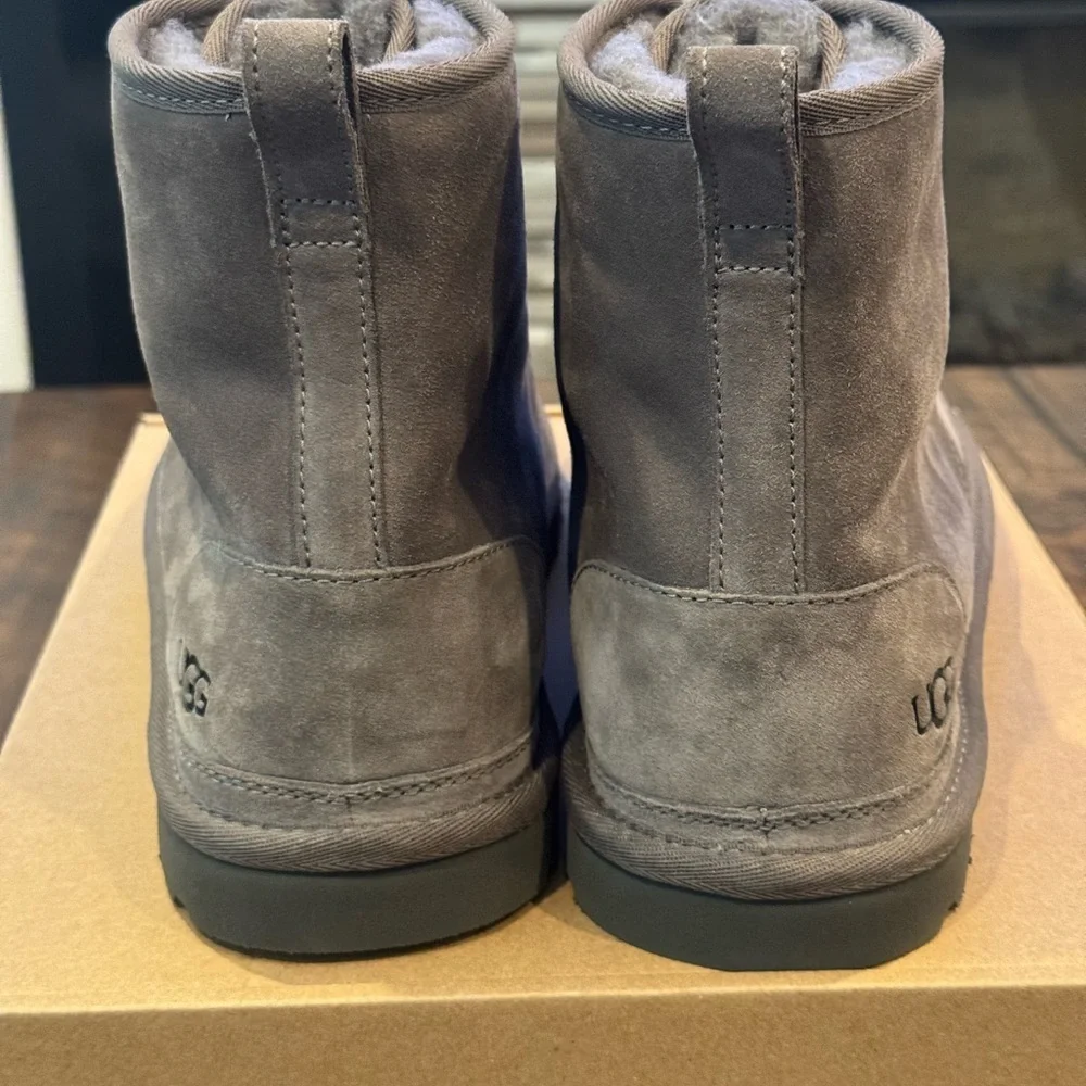 UGG Harkley Boot